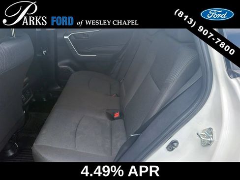 Used 2022 Toyota RAV4 LE FWD image 11