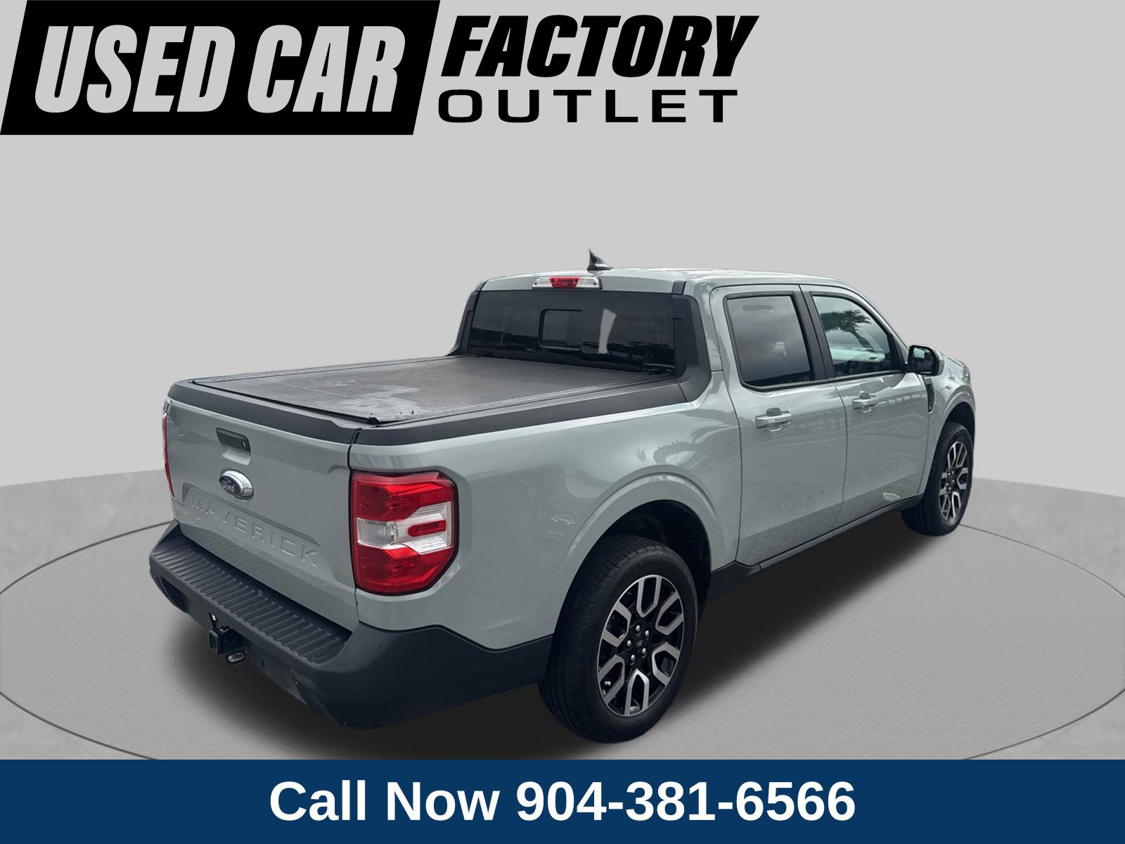 Used 2023 Ford Maverick Lariat FWD image 3