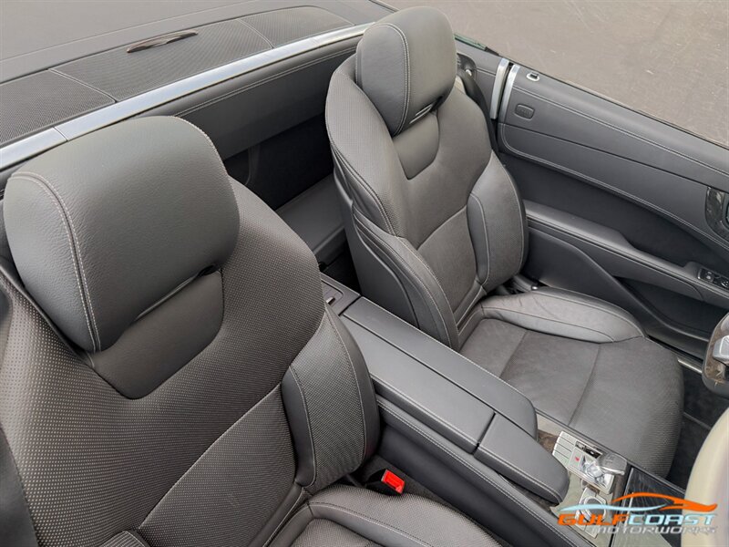 Used 2019 Mercedes-Benz SL 550 w/ Driver Assistance Package image 33