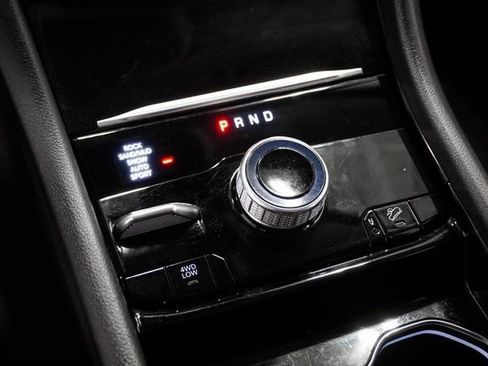 Used 2023 Jeep Grand Cherokee 4WD 4xe image 34