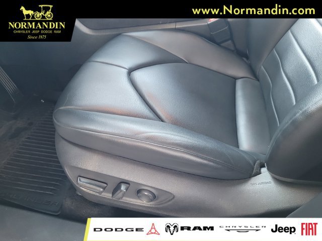 Used 2022 Toyota Highlander XLE FWD image 15