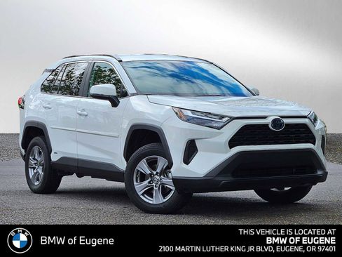 Used 2024 Toyota RAV4 LE AWD/4WD image 1