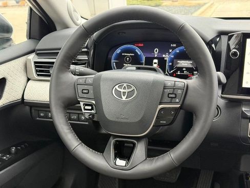 New 2026 Toyota Camry XLE AWD/4WD image 8