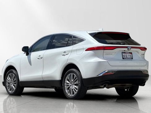 Used 2023 Toyota Venza Limited AWD/4WD image 7
