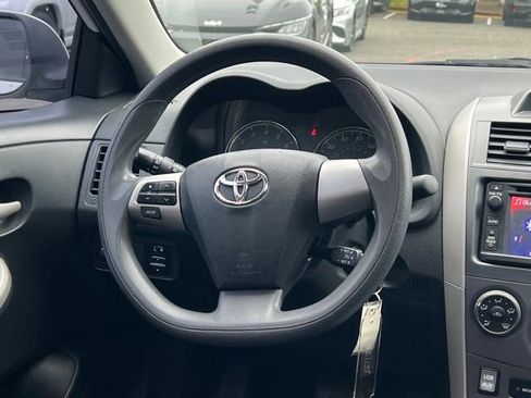 Used 2013 Toyota Corolla S w/ Premium Pkg FWD image 14