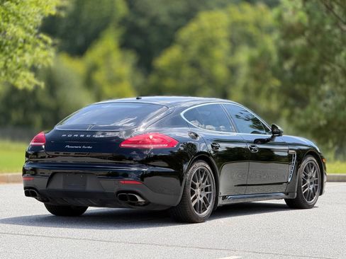 Used 2014 Porsche Panamera AWD/4WD image 11