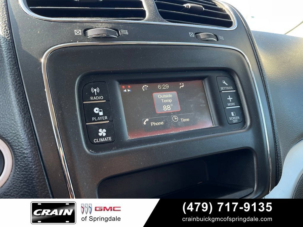 Used 2020 Dodge Journey SE w/ SE Popular Equipment Group FWD image 17