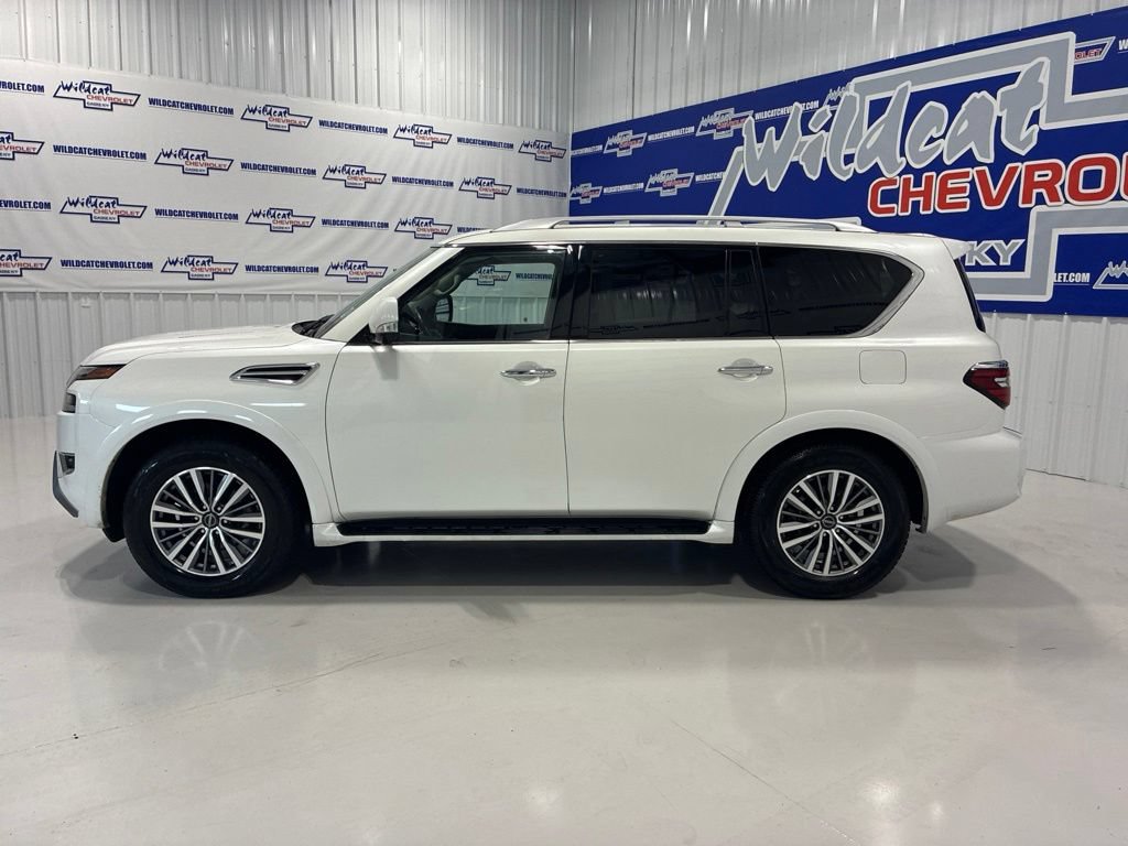 Used 2024 Nissan Armada SL w/ Captain's Chairs Package AWD/4WD image 3
