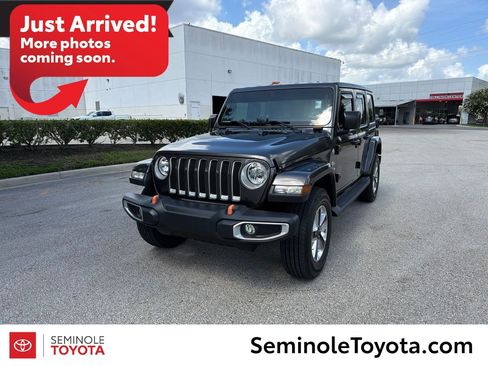 Used 2023 Jeep Wrangler Unlimited Sahara AWD/4WD image 1