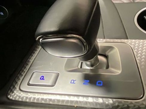 Used 2023 Genesis G70 3.3T w/ Sport Prestige Package image 21