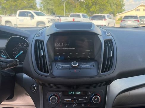 Used 2019 Ford Escape SEL AWD/4WD image 13