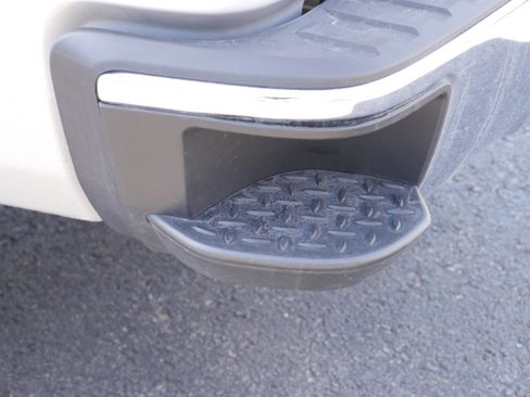 Used 2017 Chevrolet Silverado 1500 LTZ image 12