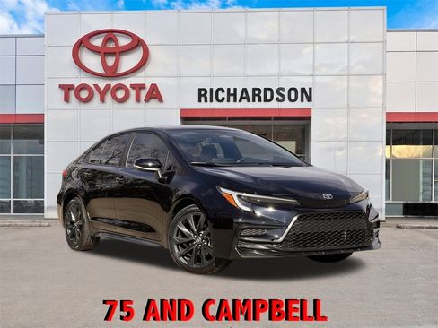 Used 2024 Toyota Corolla SE image 1