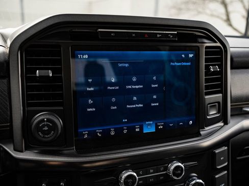 Used 2023 Ford F150 Platinum w/ FX4 Off-Road Package image 35