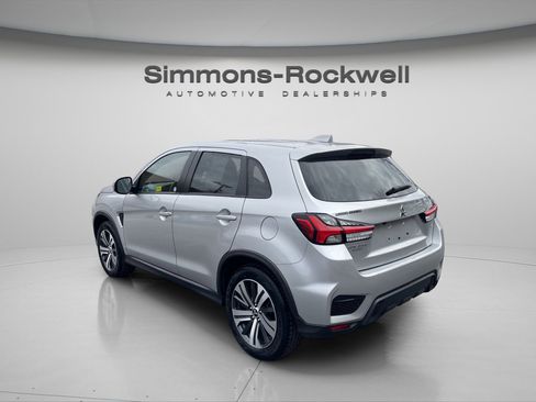 Used 2024 Mitsubishi Outlander Sport SE image 7