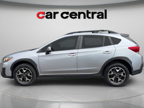 Used 2019 Subaru Crosstrek 2.0i Premium AWD/4WD image 2