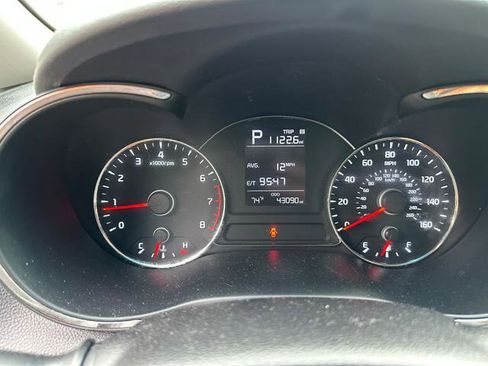 Used 2018 Kia Forte LX image 14