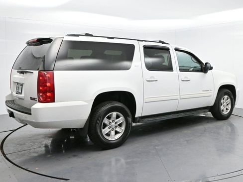 Used 2013 GMC Yukon XL SLT image 7