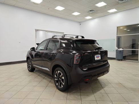 New 2026 Nissan Kicks SV w/ Cold Weather Package AWD/4WD image 5