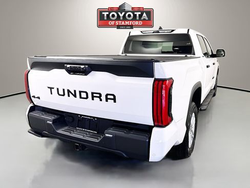 Used 2024 Toyota Tundra SR5 AWD/4WD image 7