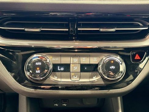 New 2026 Buick Envista Sport Touring w/ Convenience I Package FWD image 14
