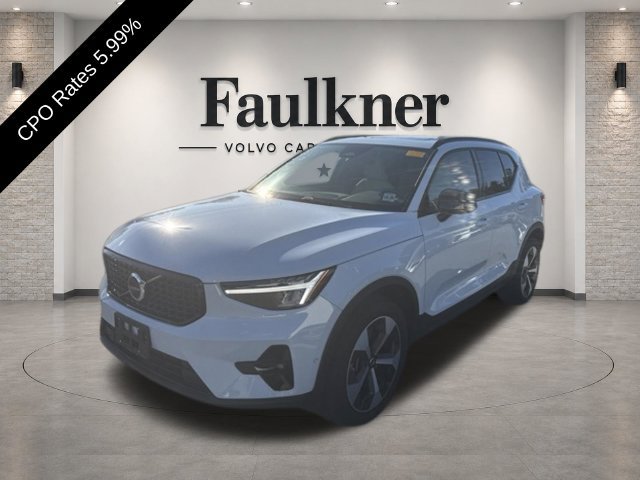 Certified 2024 Volvo XC40 B5 Plus w/ Climate Package AWD/4WD image 24