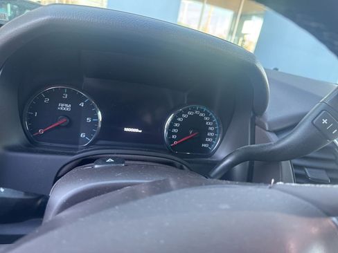 Used 2018 Chevrolet Suburban Premier image 6