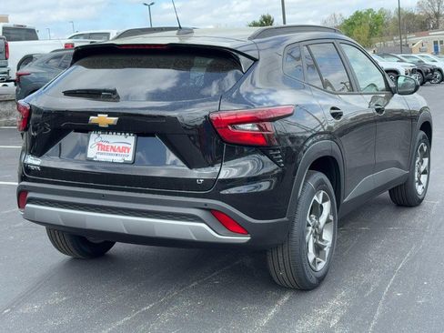 New 2026 Chevrolet Trax LT w/ Driver Confidence Package FWD image 20