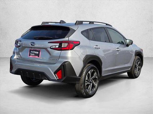 Used 2024 Subaru Crosstrek 2.0i Premium image 5