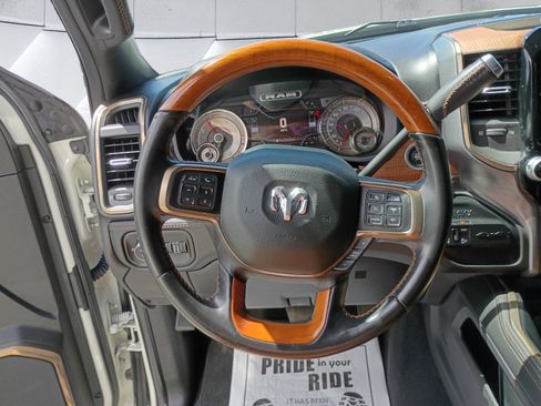 Used 2022 RAM 2500 Limited AWD/4WD image 13