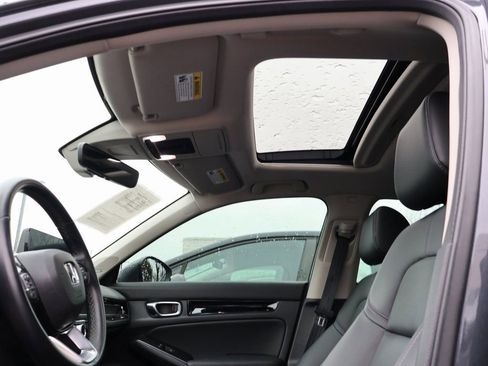 Certified 2022 Honda Civic Touring image 10