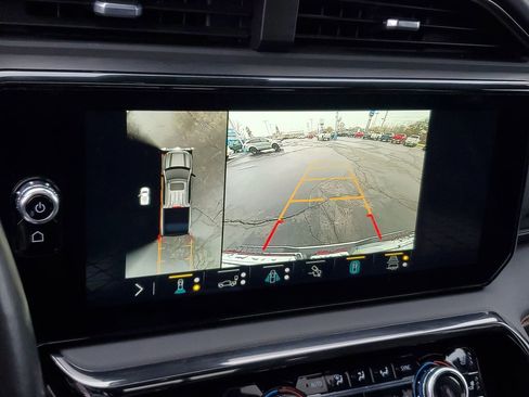 Used 2022 GMC Sierra 1500 AT4 w/ AT4 Premium Package image 26