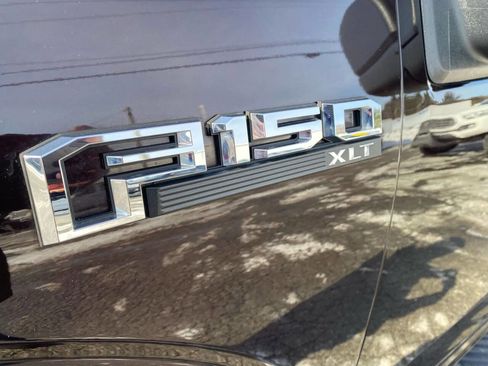 Used 2019 Ford F150 XLT w/ Equipment Group 302A Luxury AWD/4WD image 30