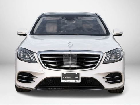 Used 2019 Mercedes-Benz S 560 4MATIC Sedan image 3