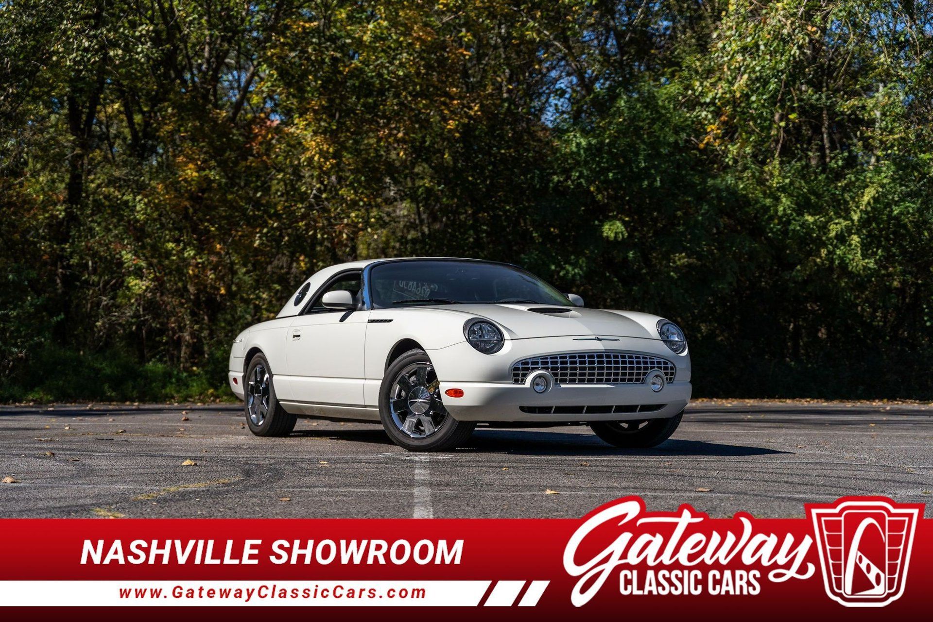 Used 2002 Ford Thunderbird RWD image 1