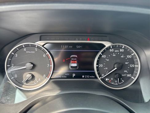 Used 2023 Nissan Rogue SV w/ SV Premium B Package image 23