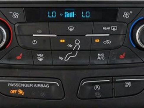 Used 2018 Ford Escape SE AWD/4WD image 6