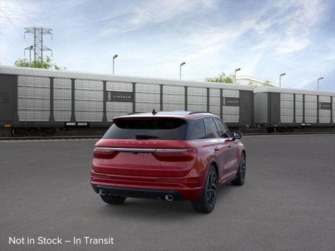 New 2026 Lincoln Corsair Grand Touring image 8