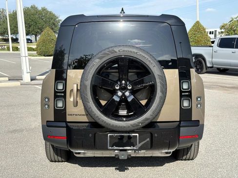 New 2026 Land Rover Defender 130 S AWD/4WD image 4
