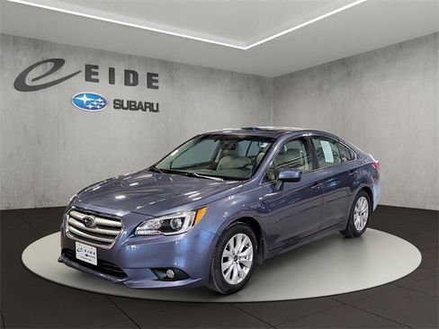 Used 2016 Subaru Legacy 2.5i Premium w/ Moonroof Package image 2