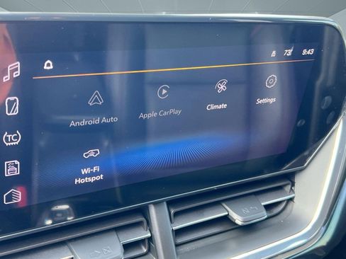 Used 2025 Chevrolet Trax RS w/ Sunroof Package image 25