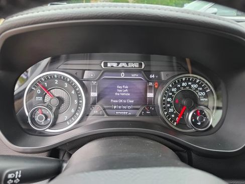 Used 2021 RAM 1500 Laramie AWD/4WD image 26