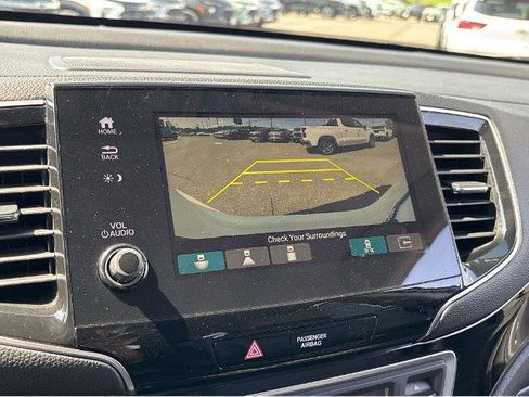 Used 2019 Honda Pilot Touring image 23