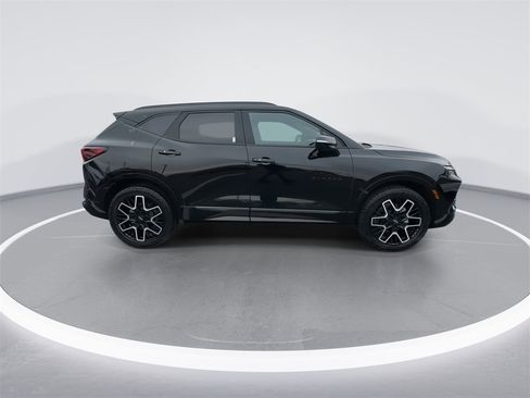 Used 2023 Chevrolet Blazer RS w/ Driver Confidence II Package image 9