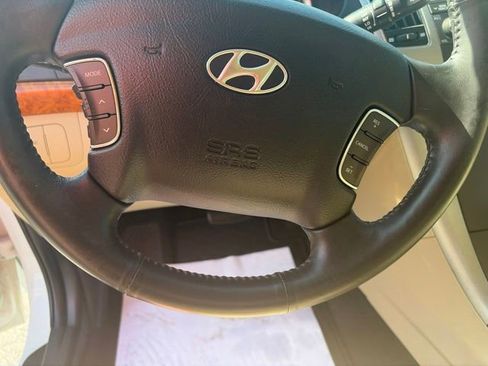 Used 2009 Hyundai Sonata GLS FWD image 11