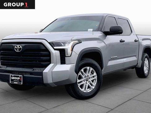Used 2022 Toyota Tundra SR5 image 1