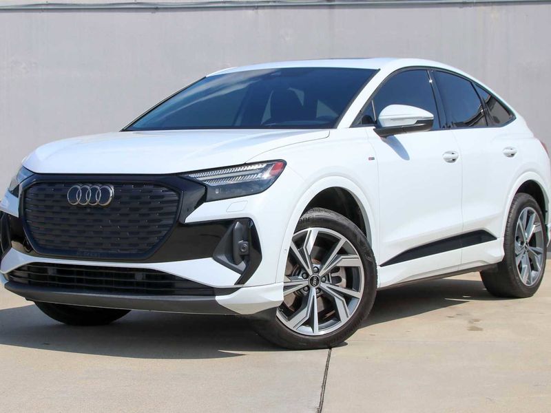 Certified 2023 Audi Q4 e-tron Prestige w/ Black Optic Package image 1