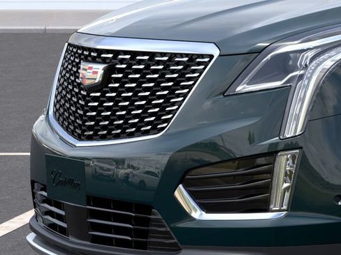 Used 2026 Cadillac XT5 Premium Luxury w/ Driver Assist Package AWD/4WD image 13