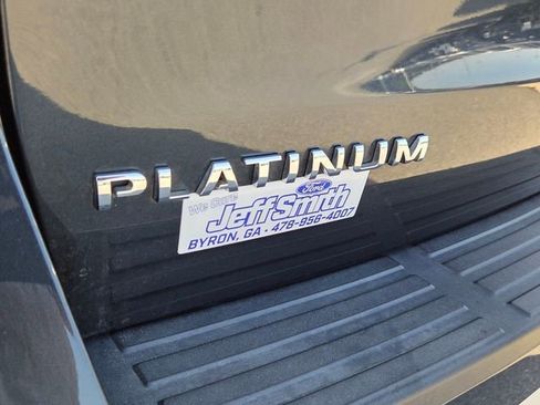 Used 2023 Ford Expedition Platinum RWD image 9