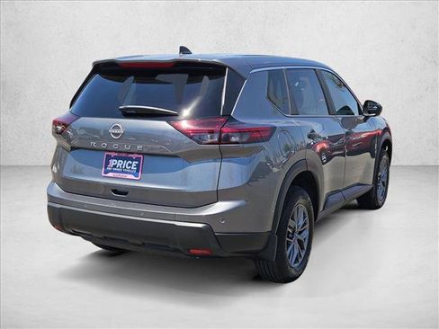 Certified 2026 Nissan Rogue S FWD image 5